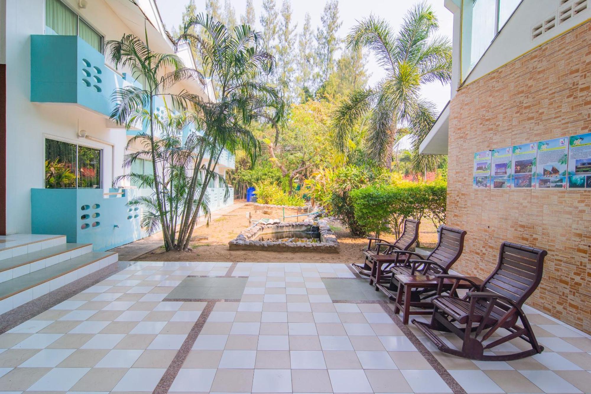 Koh Lak Resort Прачуап Кири Кан Екстериор снимка