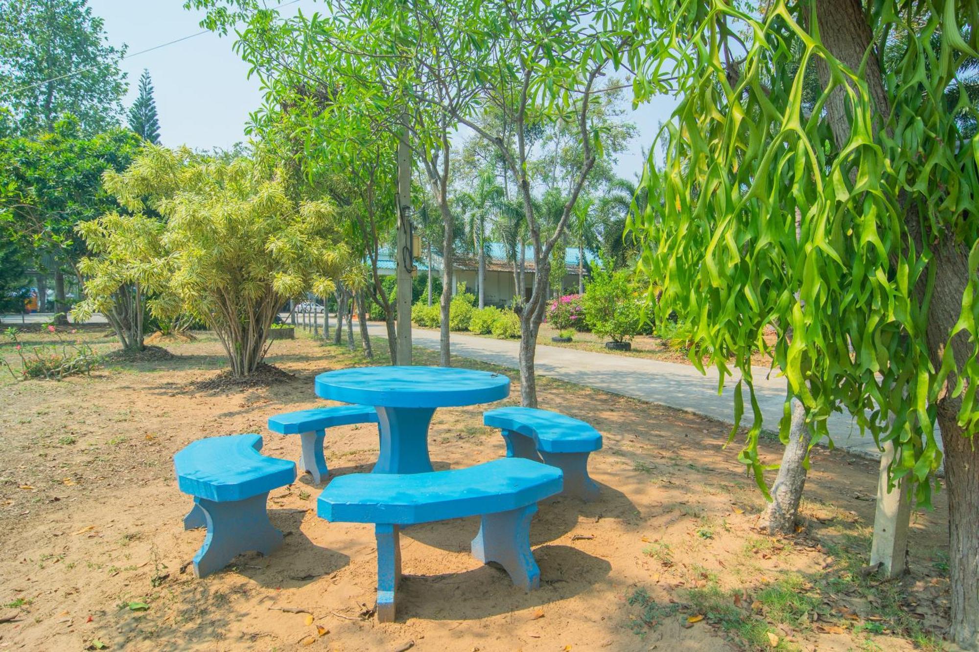 Koh Lak Resort Прачуап Кири Кан Екстериор снимка